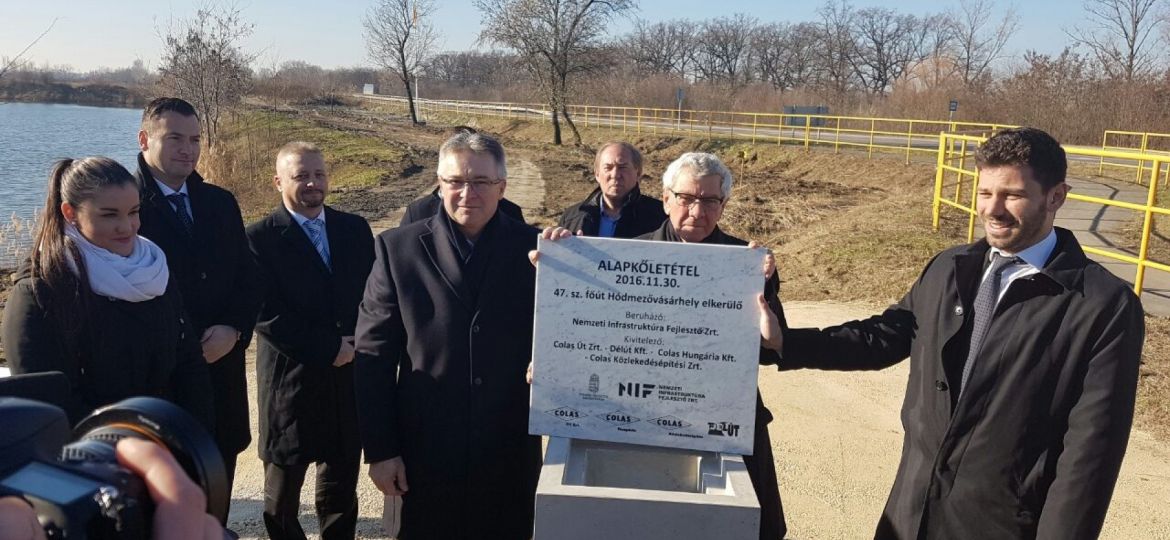 Alapkőletétel a Hódmezővásárhely elkerülőn